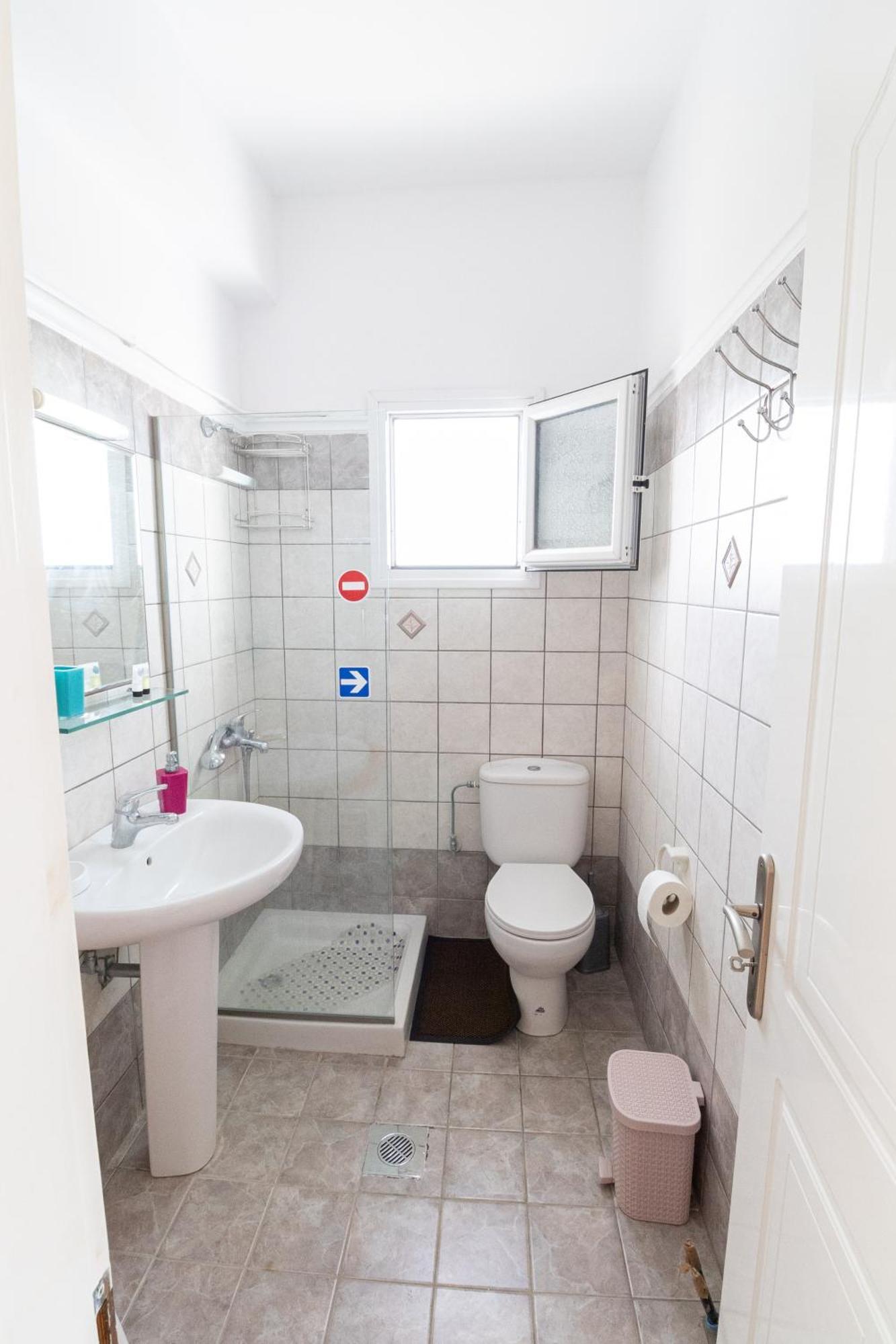 Apartments Thekla Karavádhos Zewnętrze zdjęcie