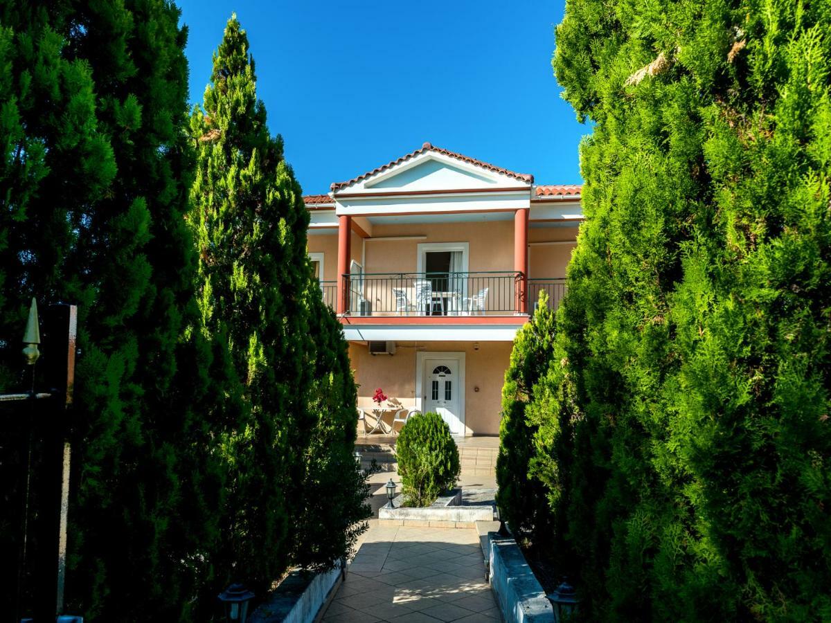 Apartments Thekla Karavádhos Zewnętrze zdjęcie
